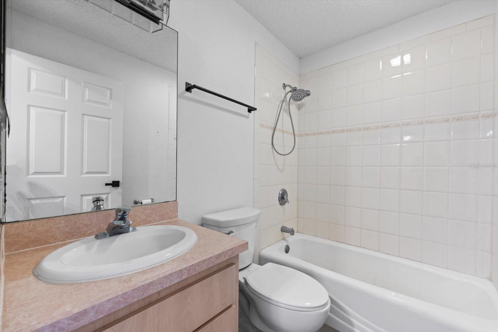 MOON LAKE ESTATES - Residential