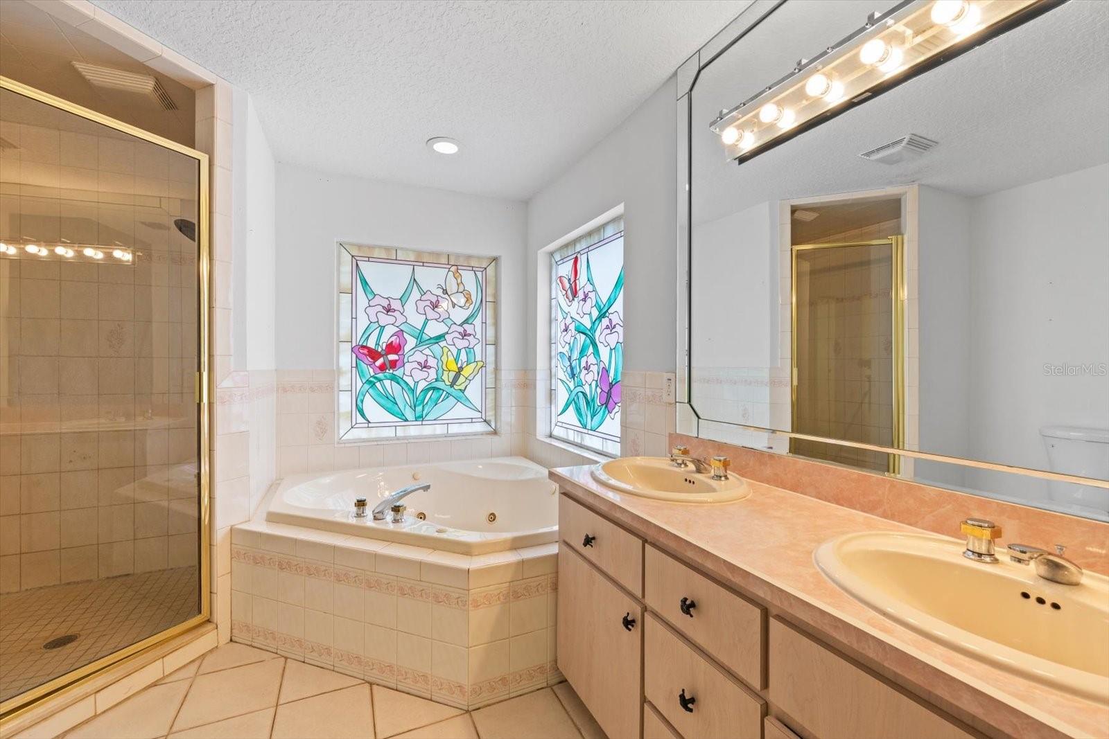 MOON LAKE ESTATES - Residential