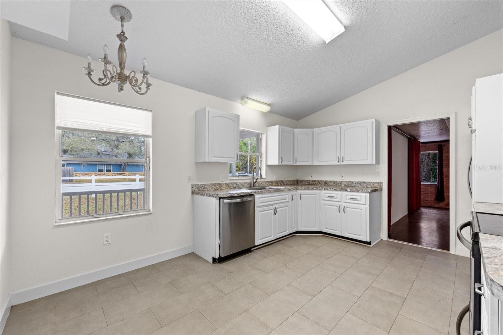 MOON LAKE ESTATES - Residential