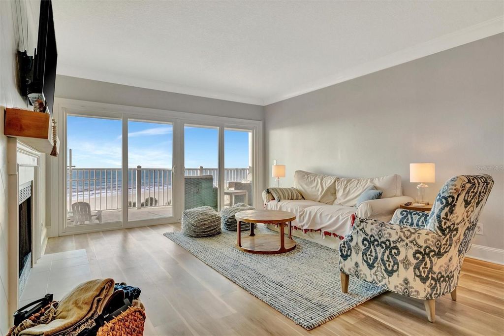Photo of 1582 Gulf Boulevard #1507, Clearwater Beach, FL 33767 (MLS # TB8477175)