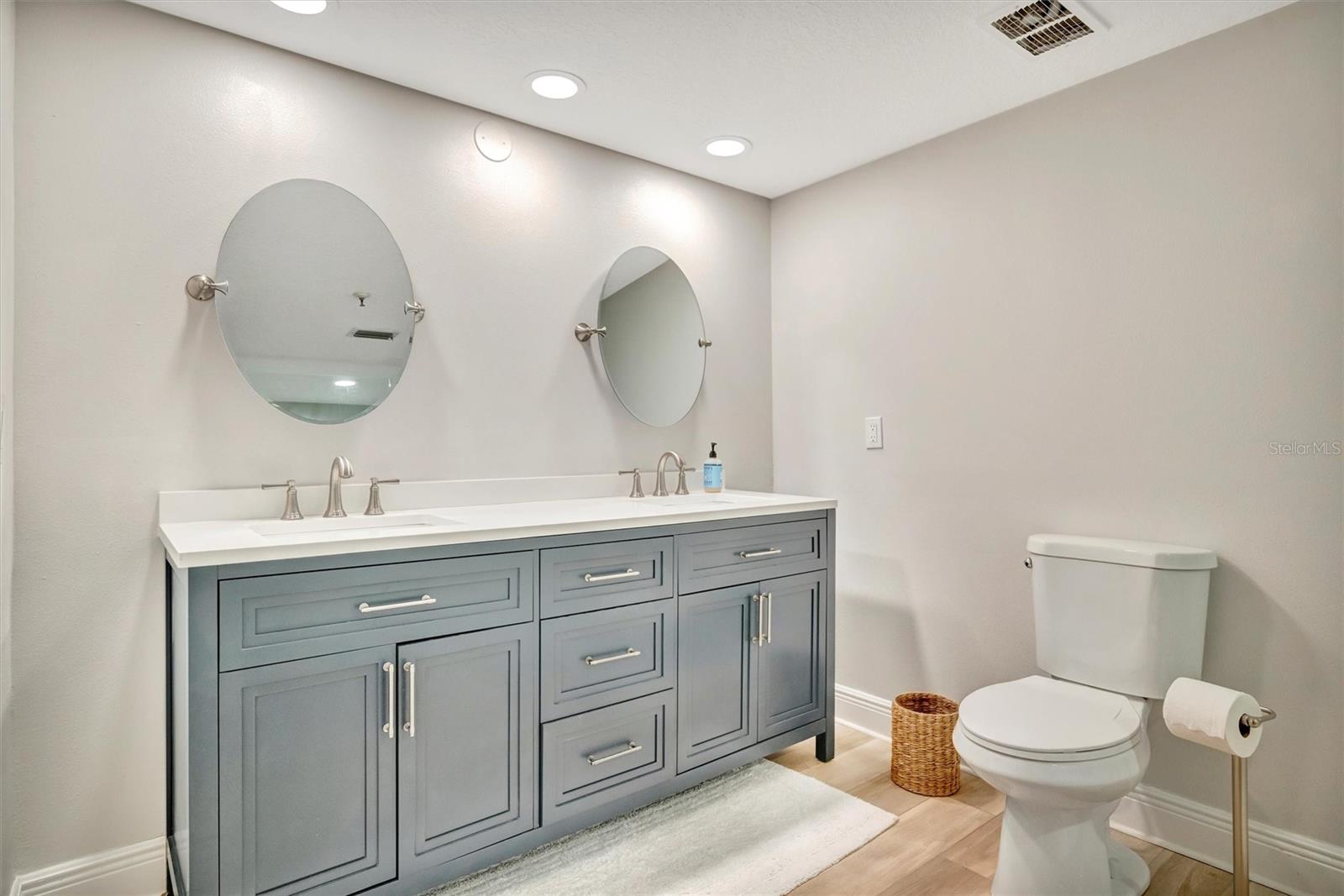 CABANA CLUB CONDO - Residential