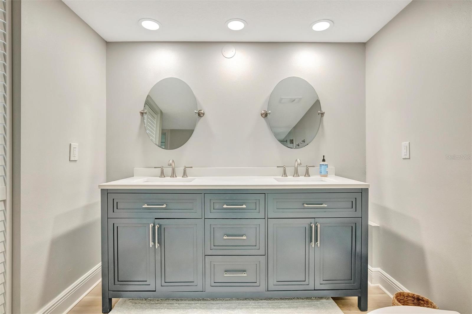 CABANA CLUB CONDO - Residential