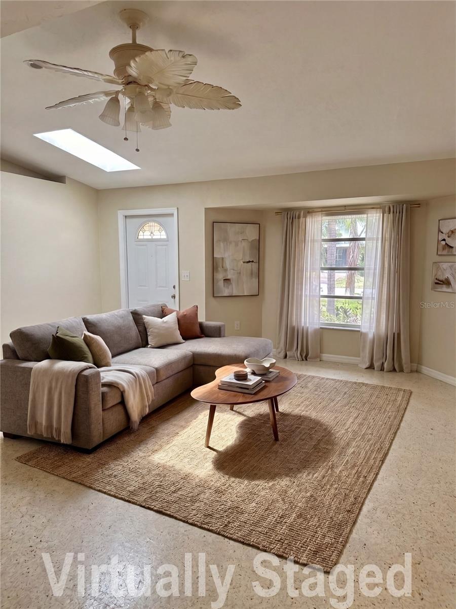 Search Properties for Sale 4 270 W SEMINOLE DRIVE
