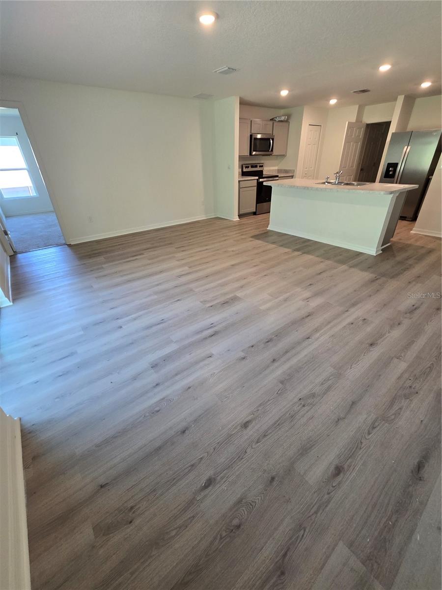 SOUTHWEST QUADRANT PH 01-04 - Residential