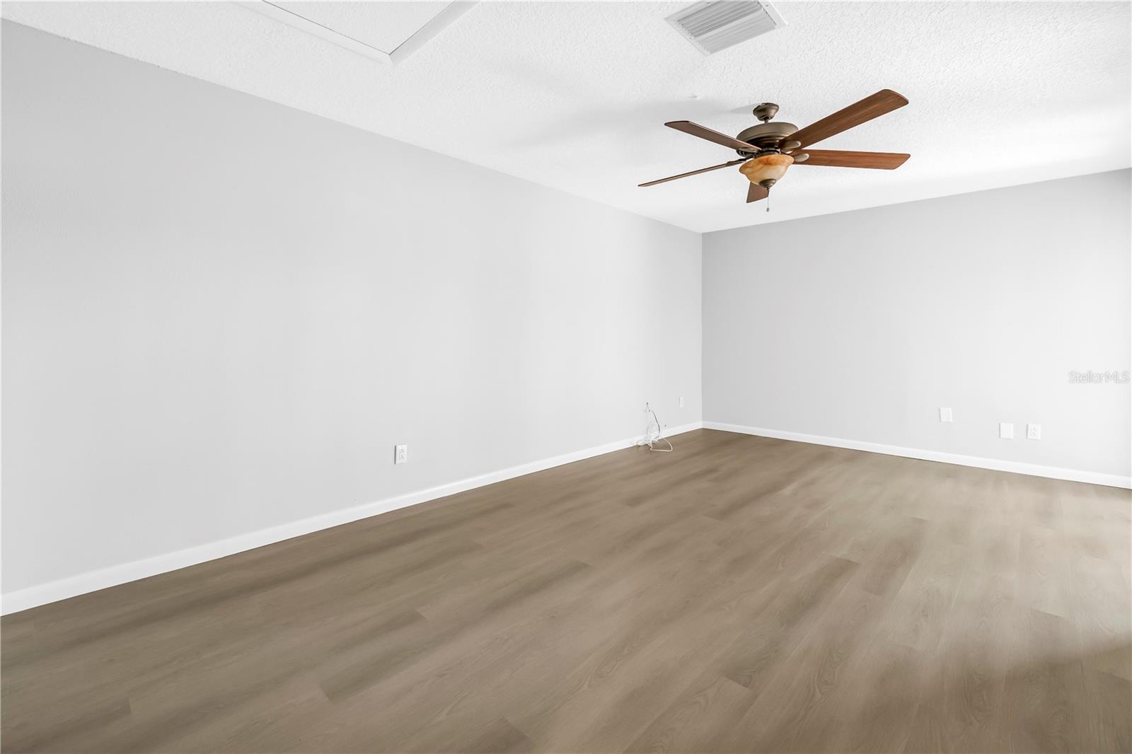 BOCA CIEGA POINT EAST - Residential Lease