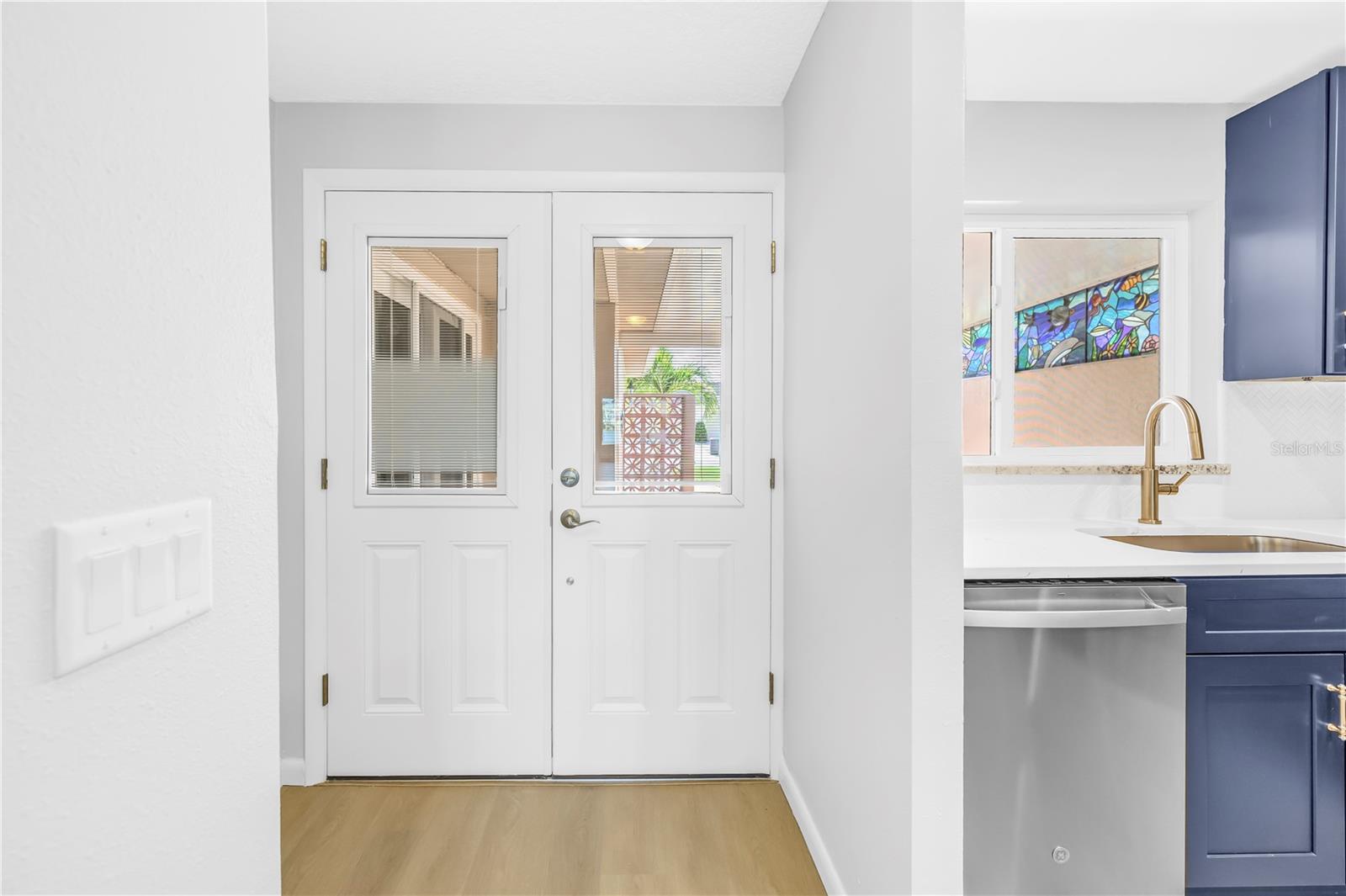 BOCA CIEGA POINT EAST - Residential Lease