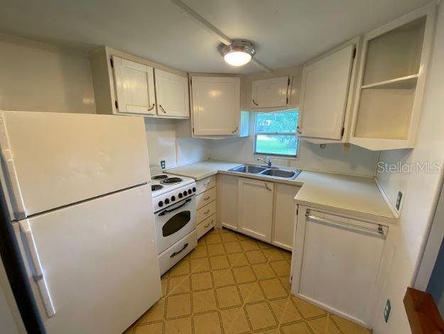 8400 W MISS MAGGIE DRIVE