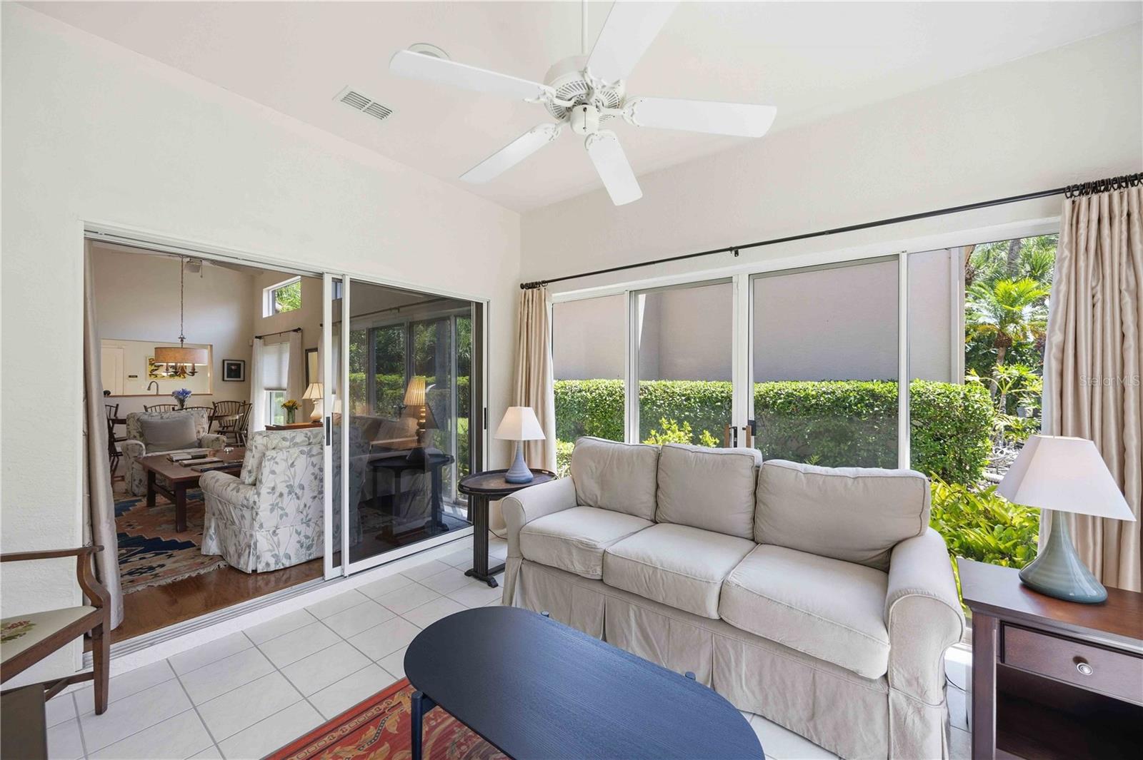MIRA LAGO AT PALMER RANCH PH 1 - Residential
