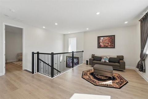 Tiny photo for 16008 Volterra Point, Bella Collina, FL 34756 (MLS # O6410185)