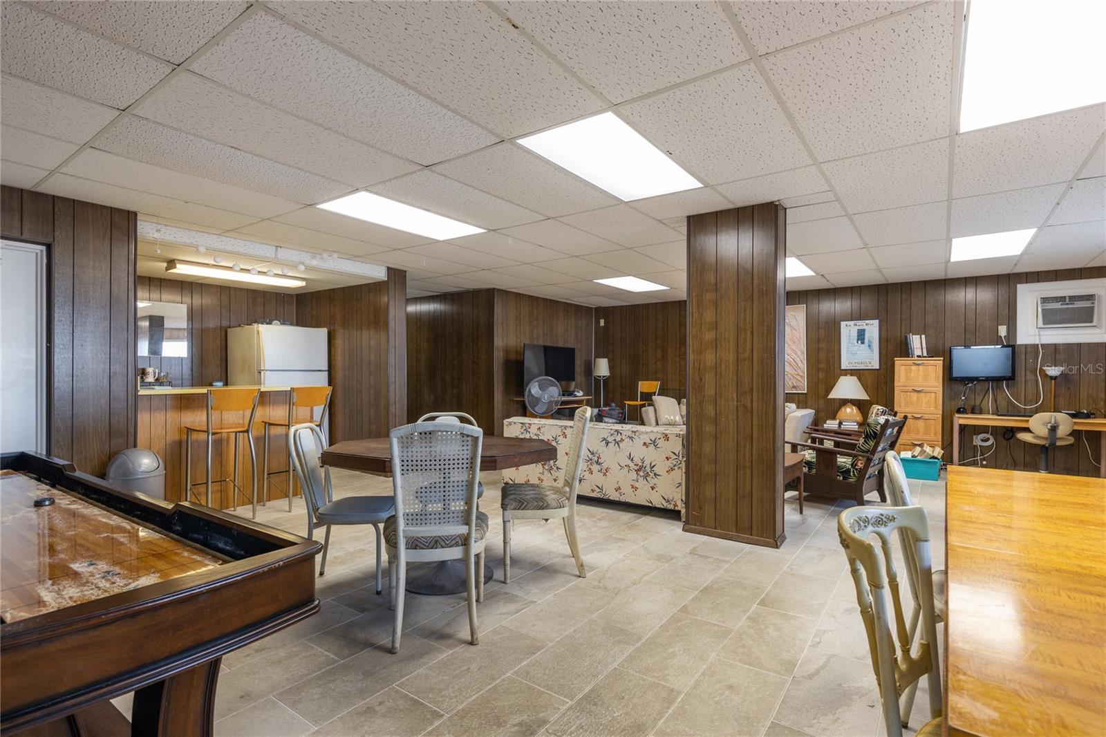 BEACH HOUSE OF PASS-A-GRILLE - Residential Lease