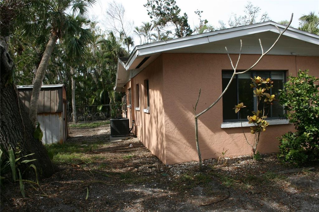 Photo of 144 Garden Lane, Sarasota, FL 34242 (MLS # A4693616)