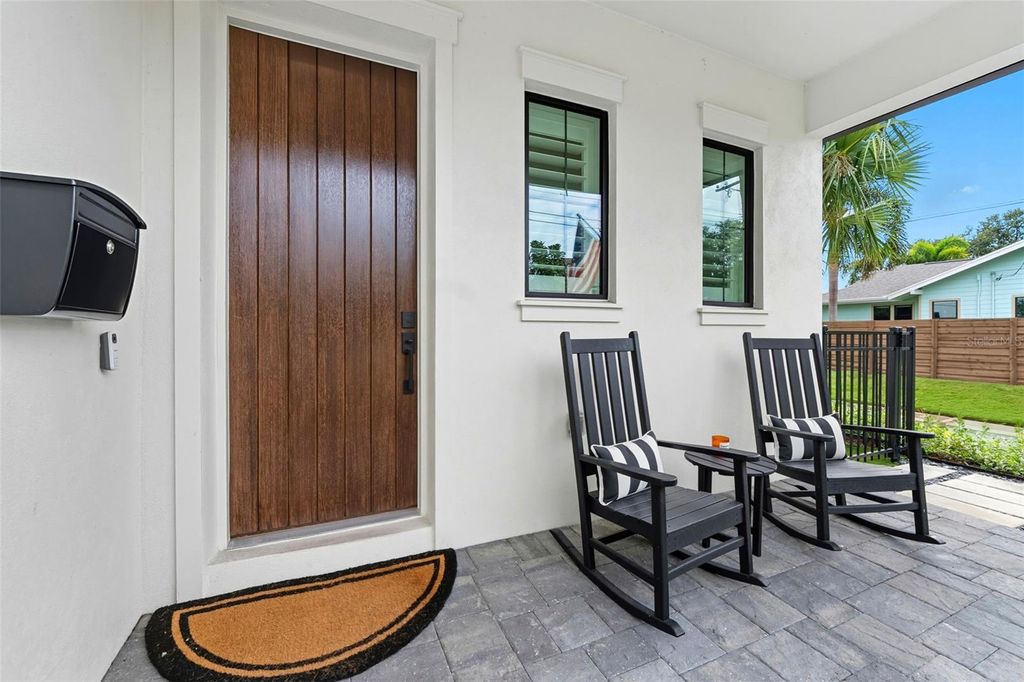 Photo of 2916 W San Rafael Street, Tampa, FL 33629 (MLS # TB8432873)