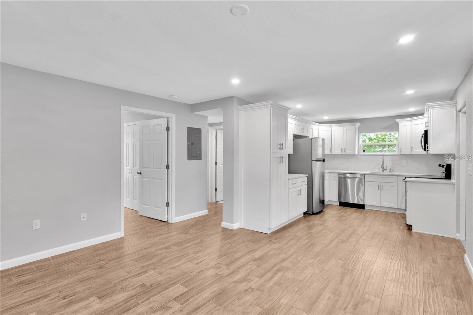 EAST TAMPA BLOCKS 1 TO 40 - Residential Income