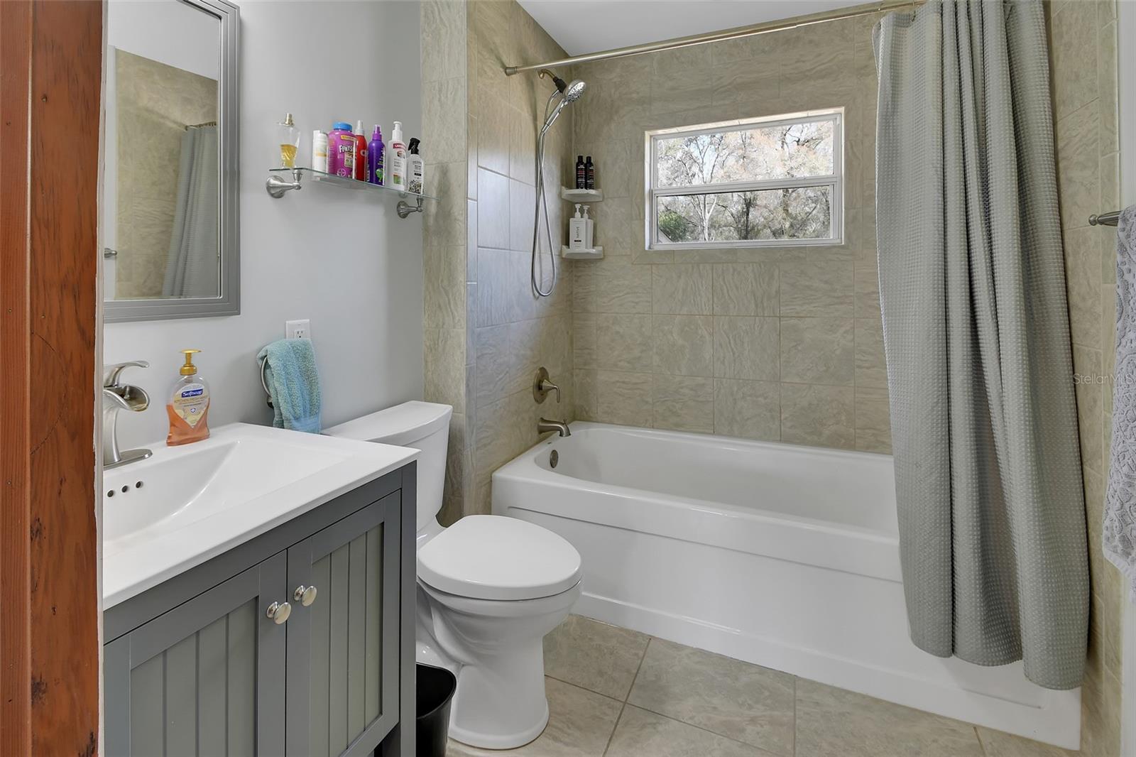 GLENWOOD MANOR FARMS UNREC 208 - Residential