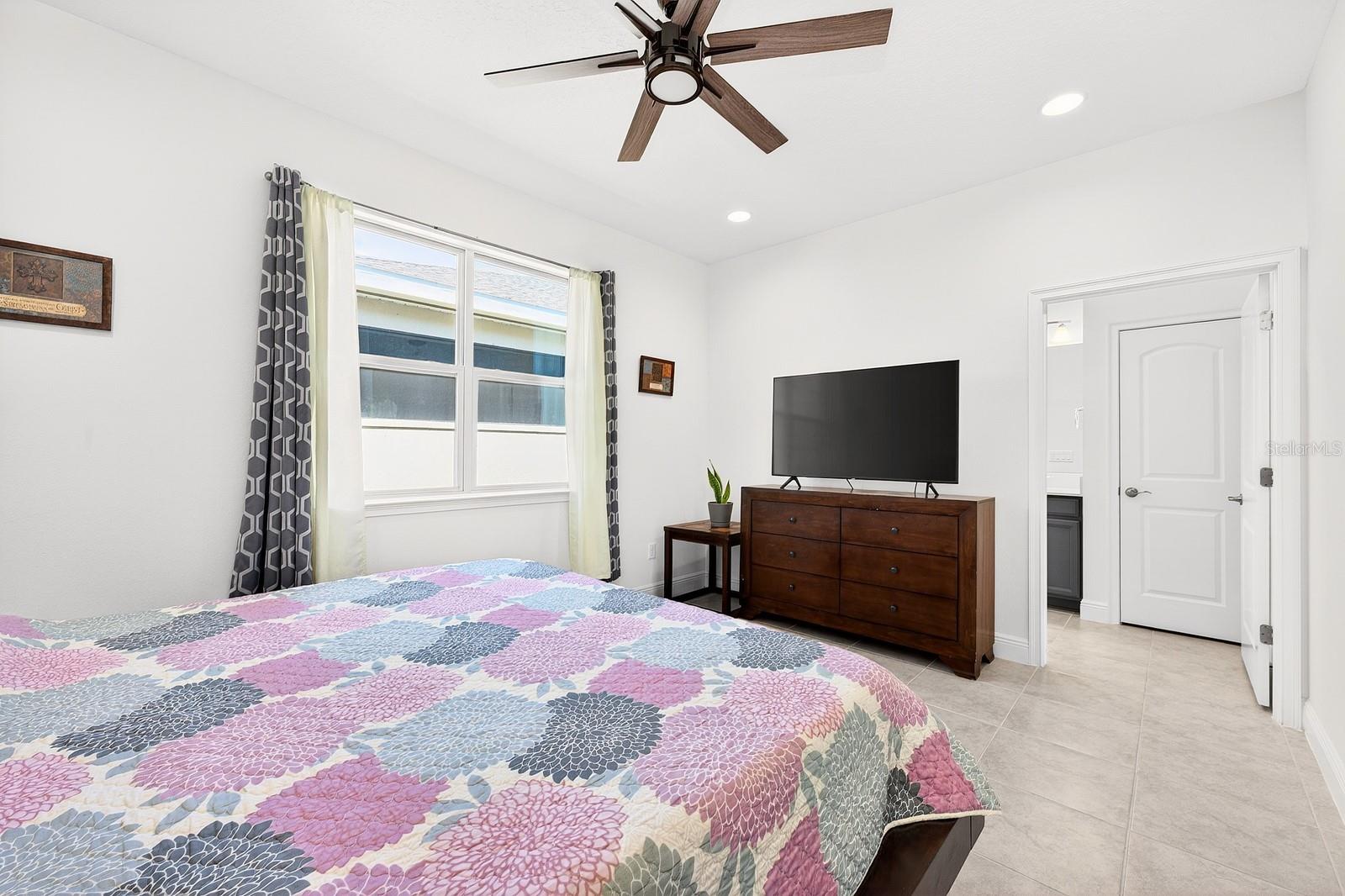 NORTH LAKES OF HARMONY - Residential