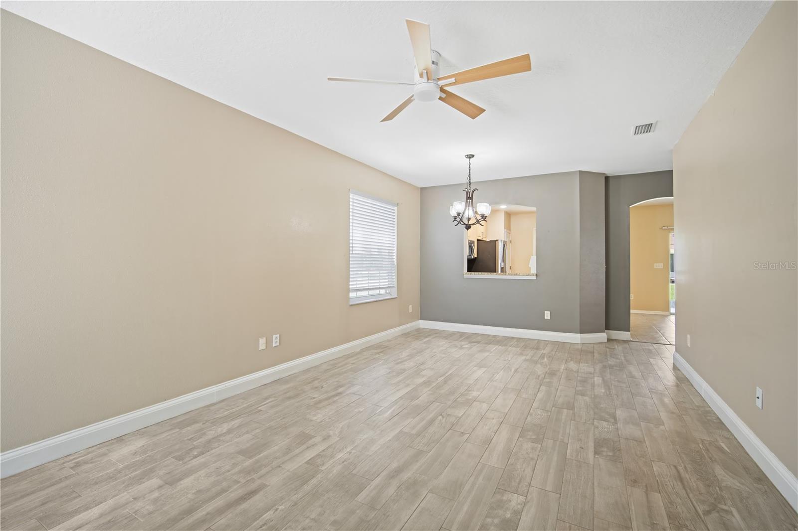 WELLINGTON NORTH AT BAY PARK - Residential Lease