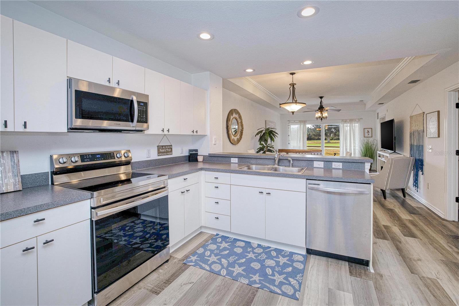 LINKS EDGE PH 01 BLDG 04 - Residential