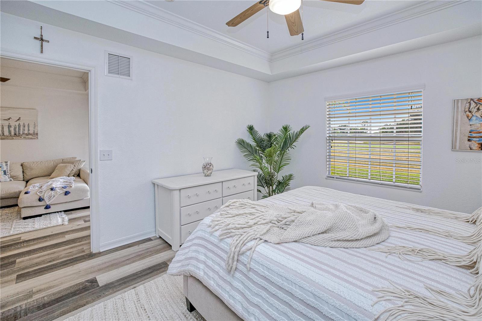 LINKS EDGE PH 01 BLDG 04 - Residential