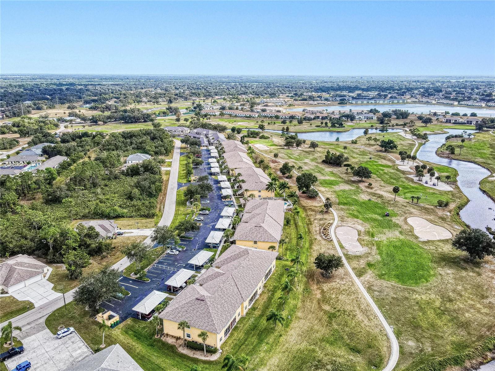 LINKS EDGE PH 01 BLDG 04 - Residential