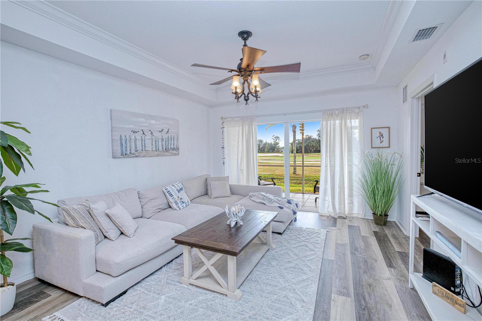 LINKS EDGE PH 01 BLDG 04 - Residential