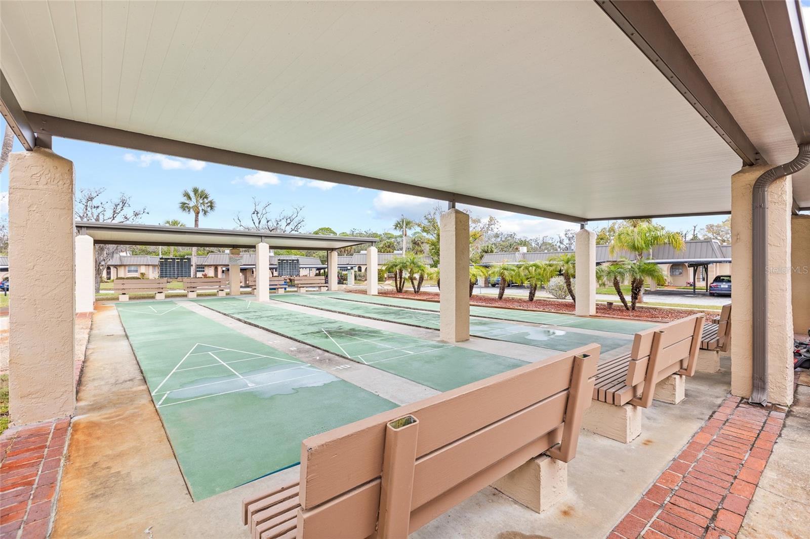 GARDENS BEACON SQUARE - Residential