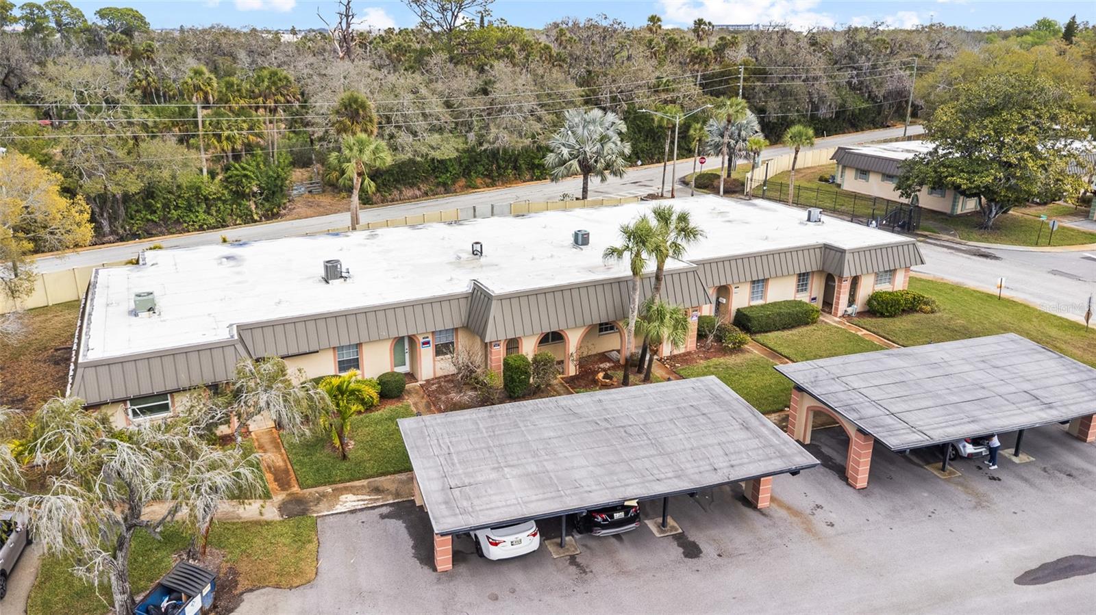 GARDENS BEACON SQUARE - Residential