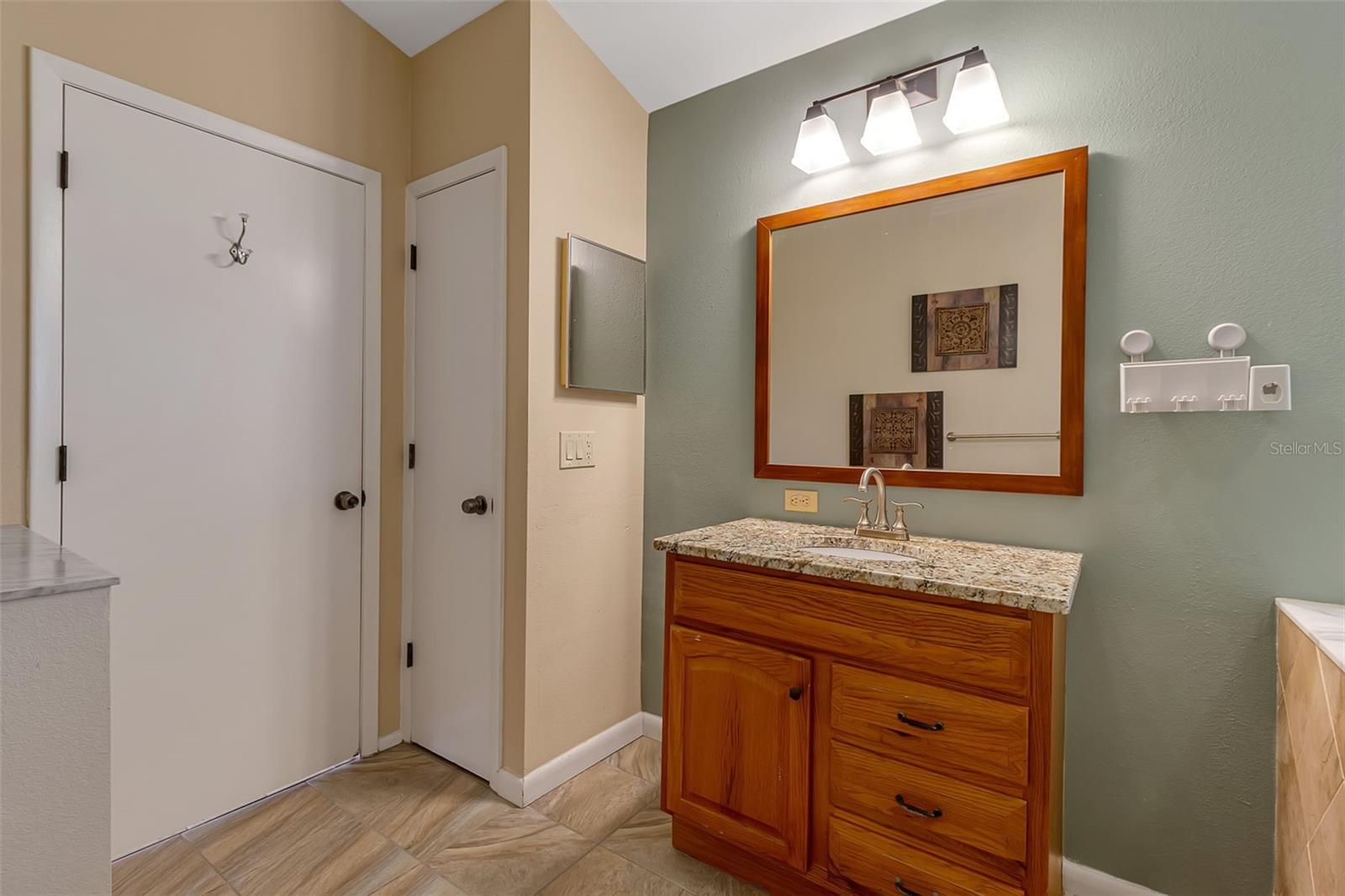 WEST GLENN - Residential