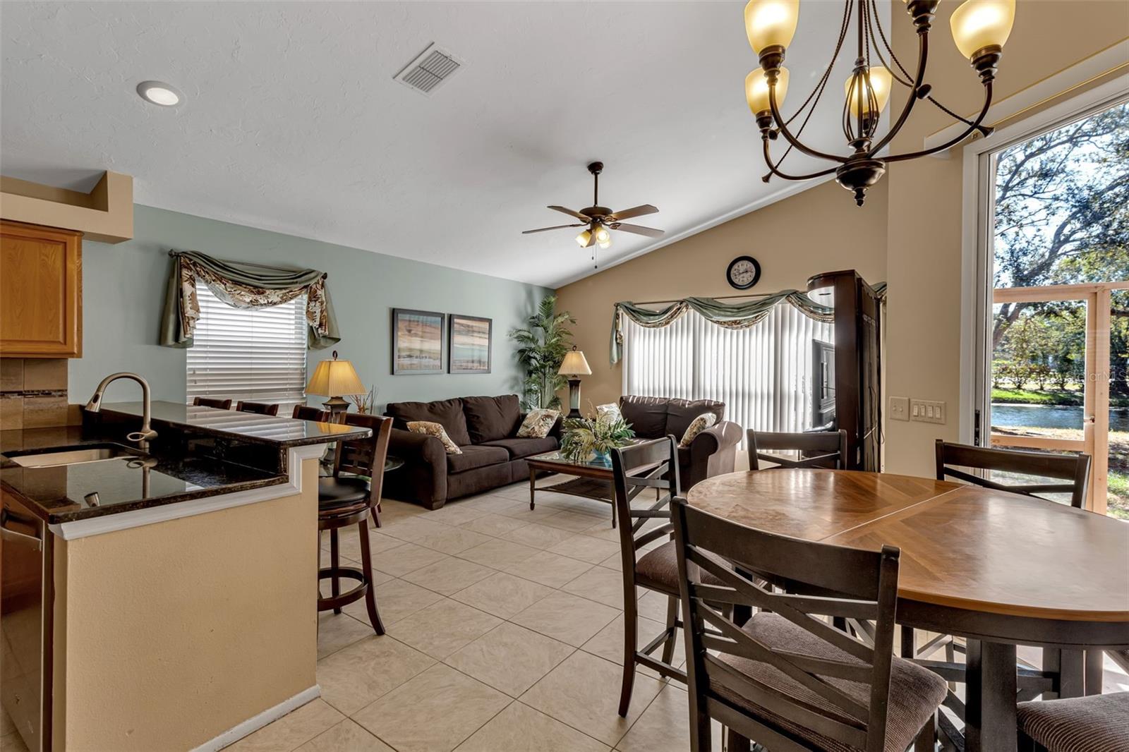 WEST GLENN - Residential