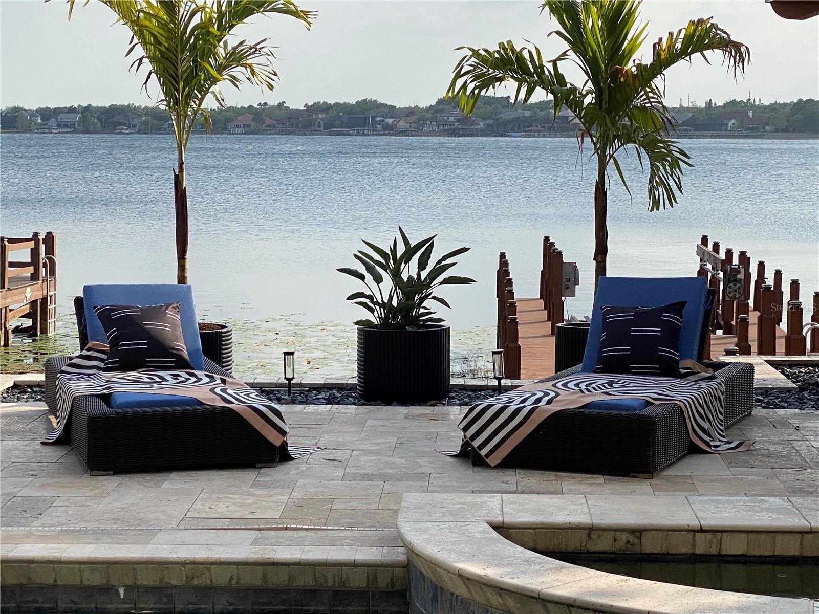 8020 FIRENZE BOULEVARD