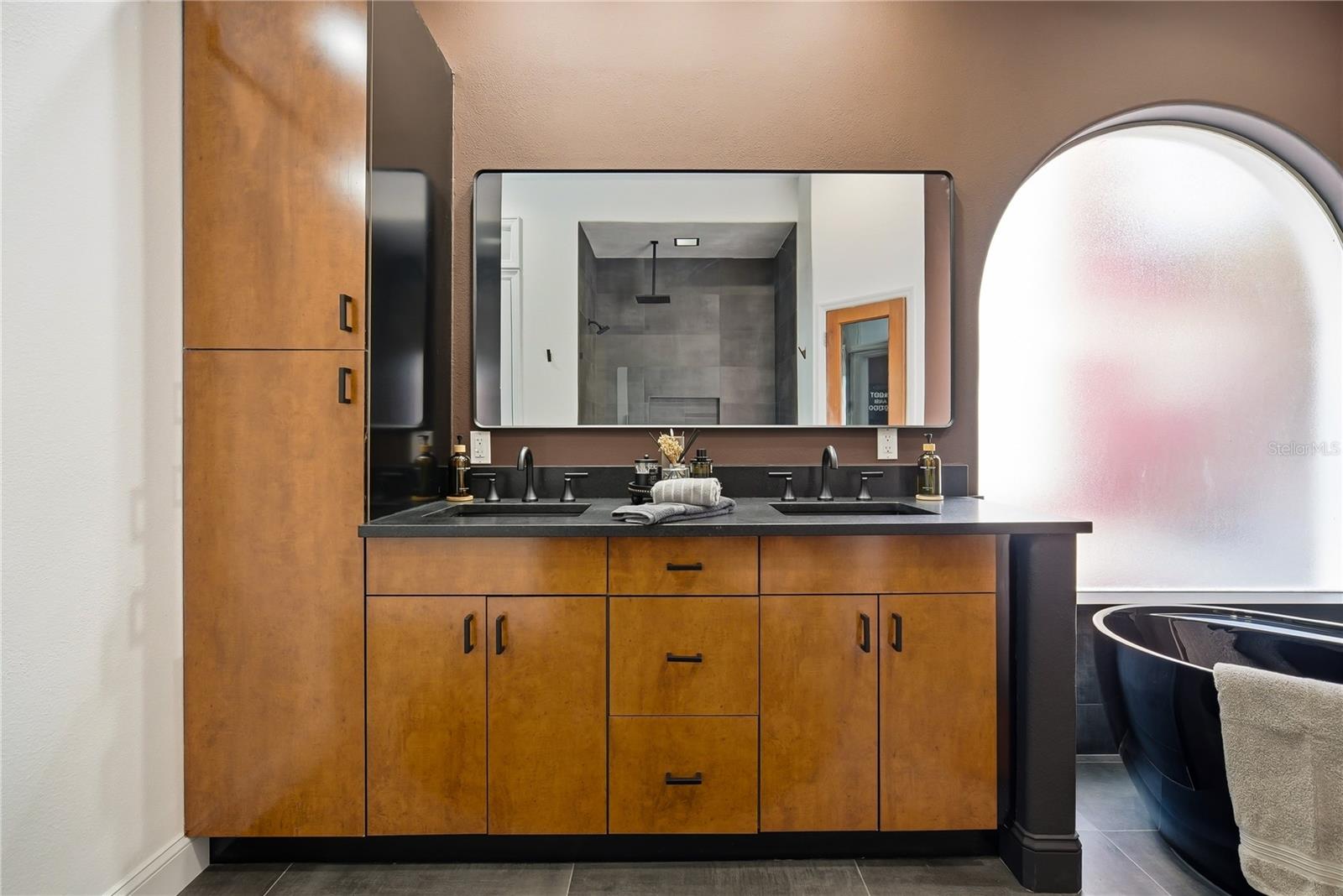 VIZCAYA PH 01 45/29 - Residential