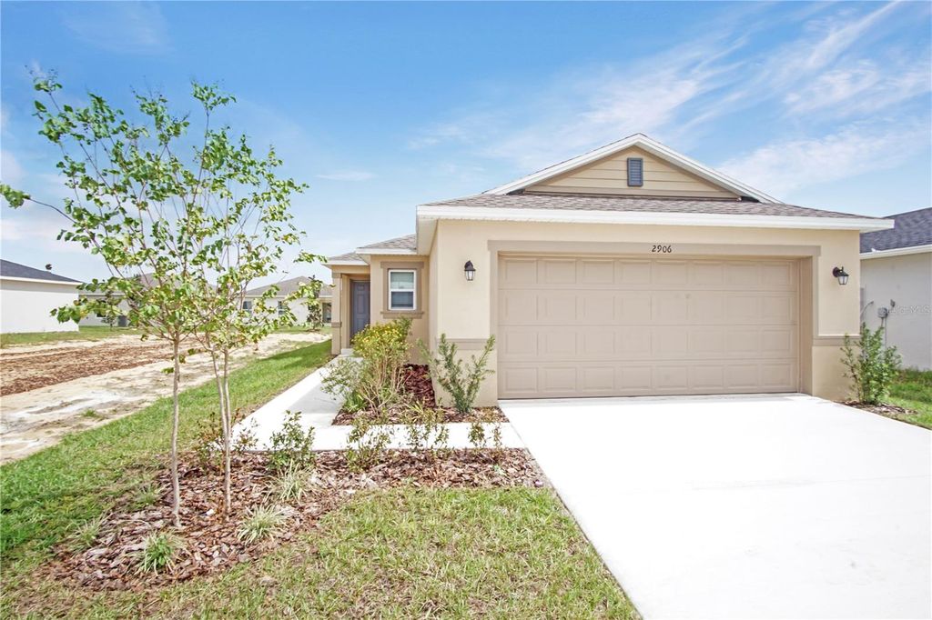 Photo of 2906 Lavanda Drive, Haines City, FL 33844 (MLS # P4936559)