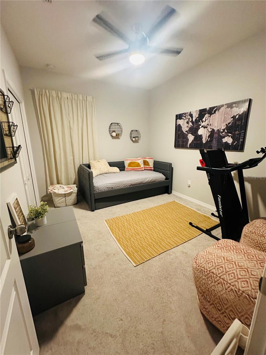 RESERVE AT PINE TREE - Residential Lease