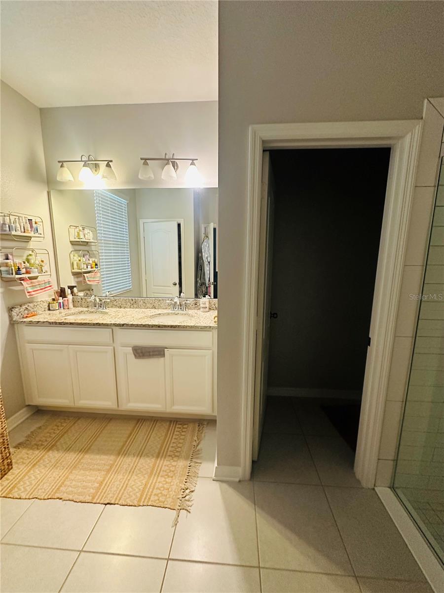 RESERVE AT PINE TREE - Residential Lease