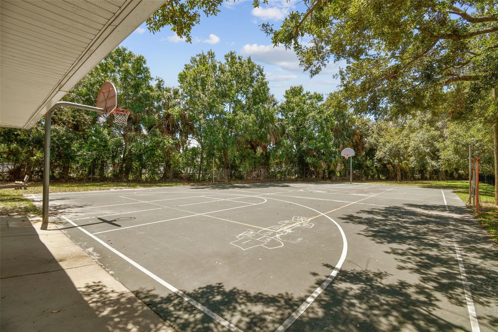 BAYVIEW HOMES - Residential