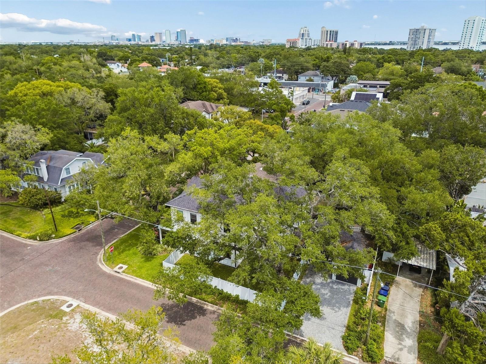 BAYVIEW HOMES - Residential