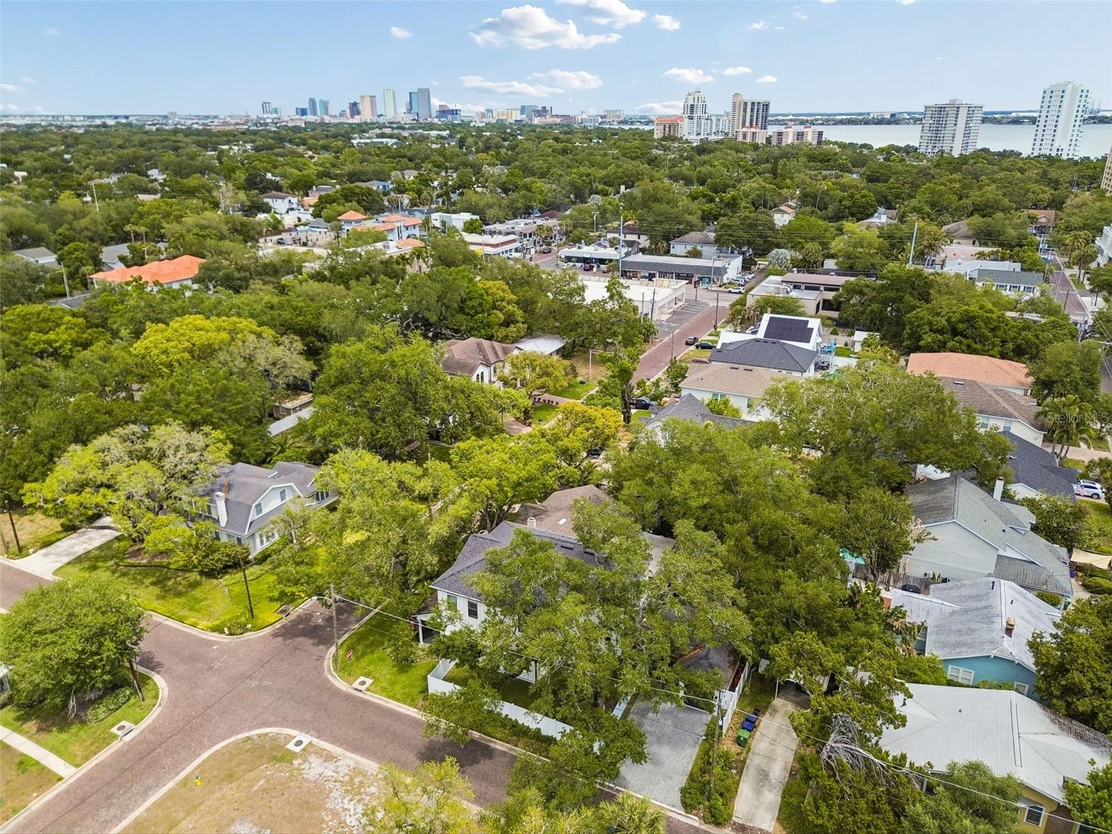 BAYVIEW HOMES - Residential