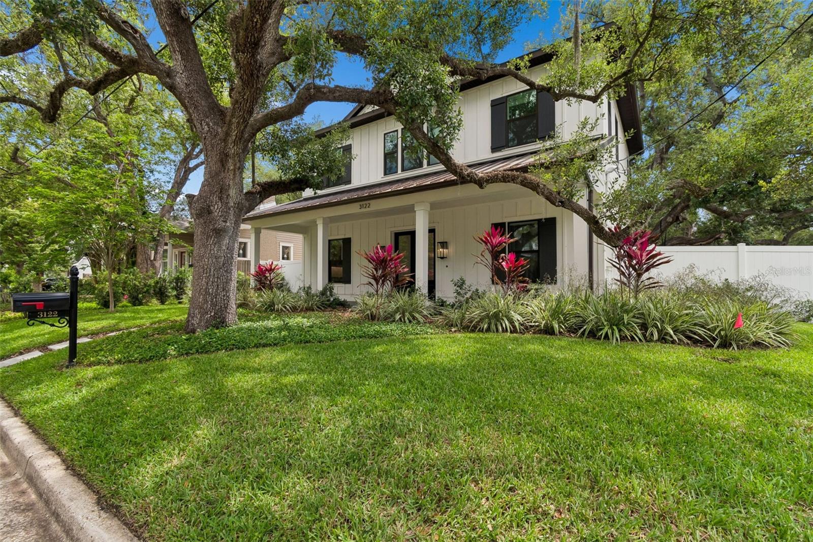 BAYVIEW HOMES - Residential