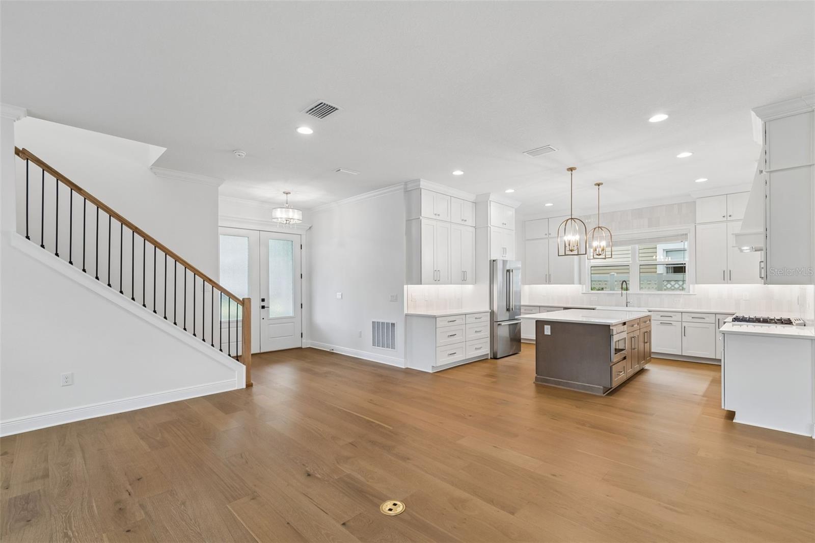 BAYVIEW HOMES - Residential