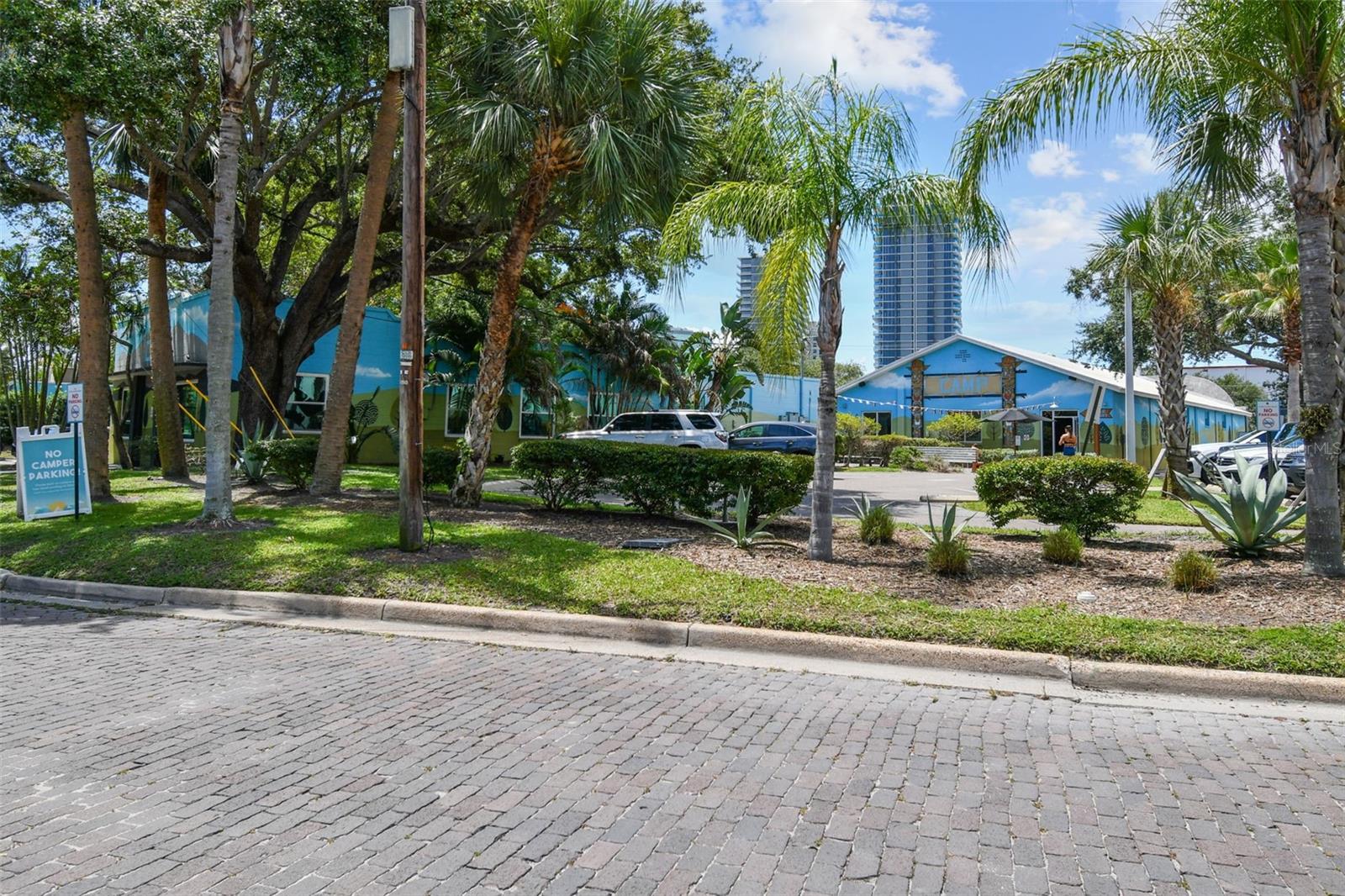 BAYVIEW HOMES - Residential