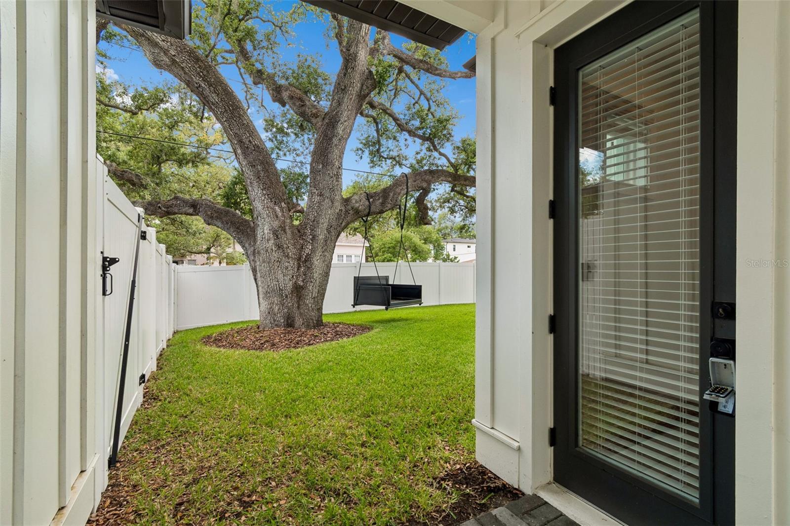 BAYVIEW HOMES - Residential