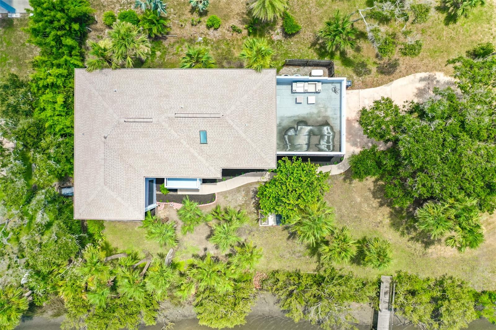SUNRISE BEACH - Residential