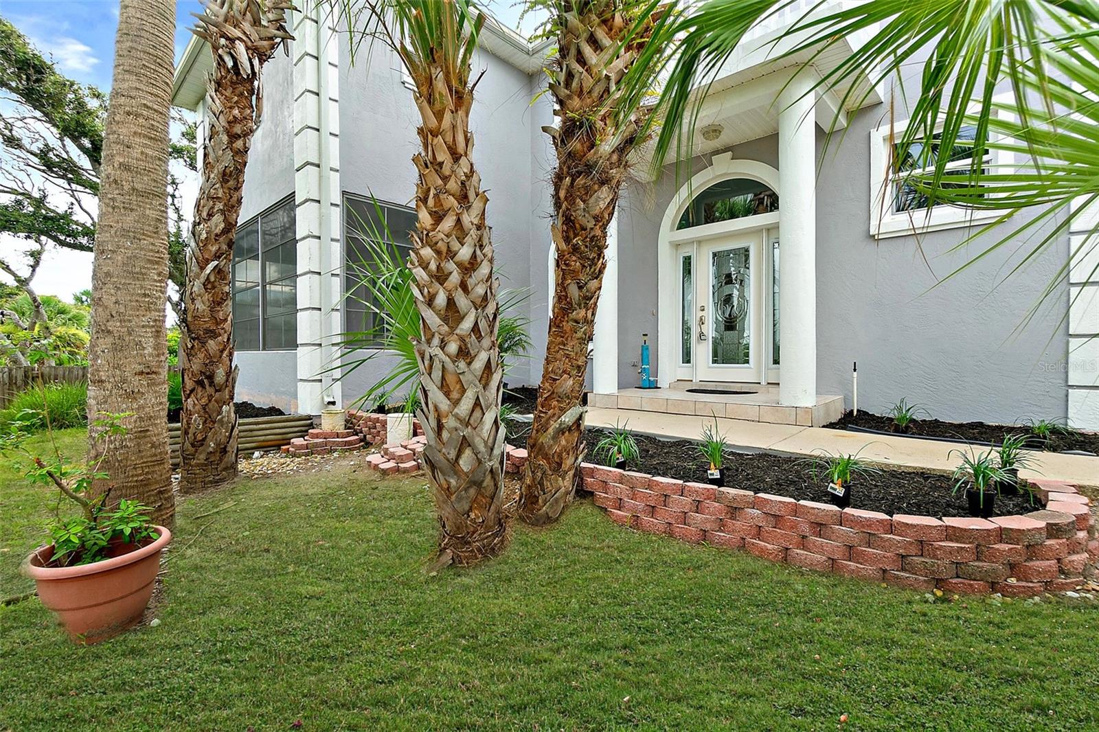 SUNRISE BEACH - Residential