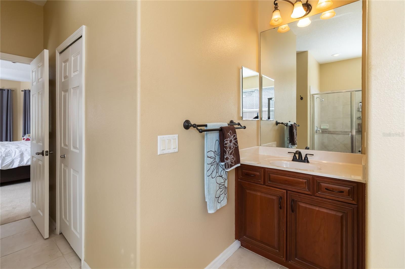 ROCK SPGS RDG PH V-B - Residential