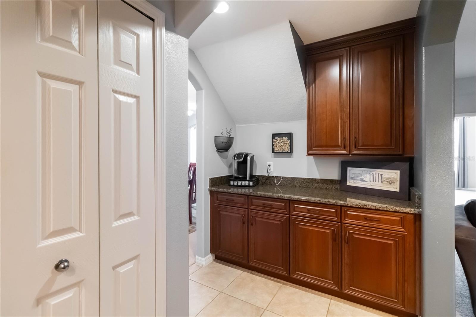 ROCK SPGS RDG PH V-B - Residential