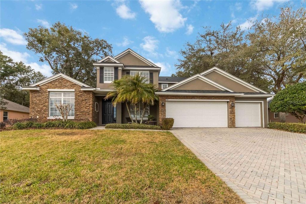 Photo of 945 Gulf Land Drive, Apopka, FL 32712 (MLS # O6369667)