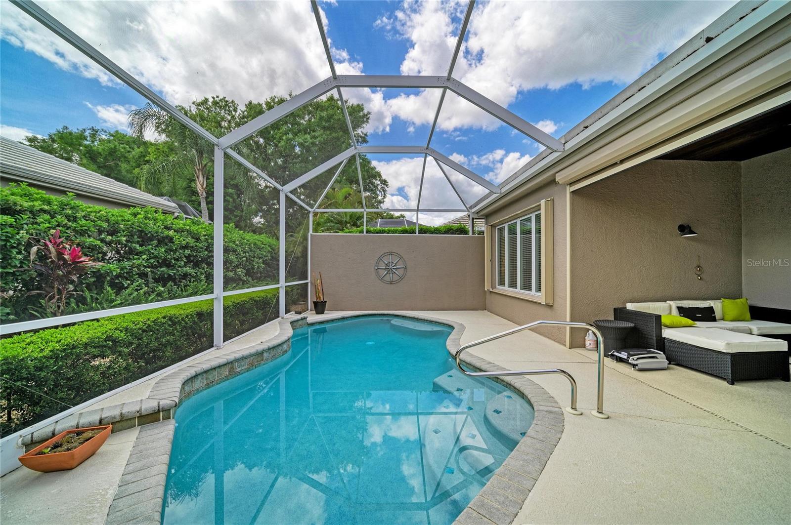 ROSEDALE - Residential