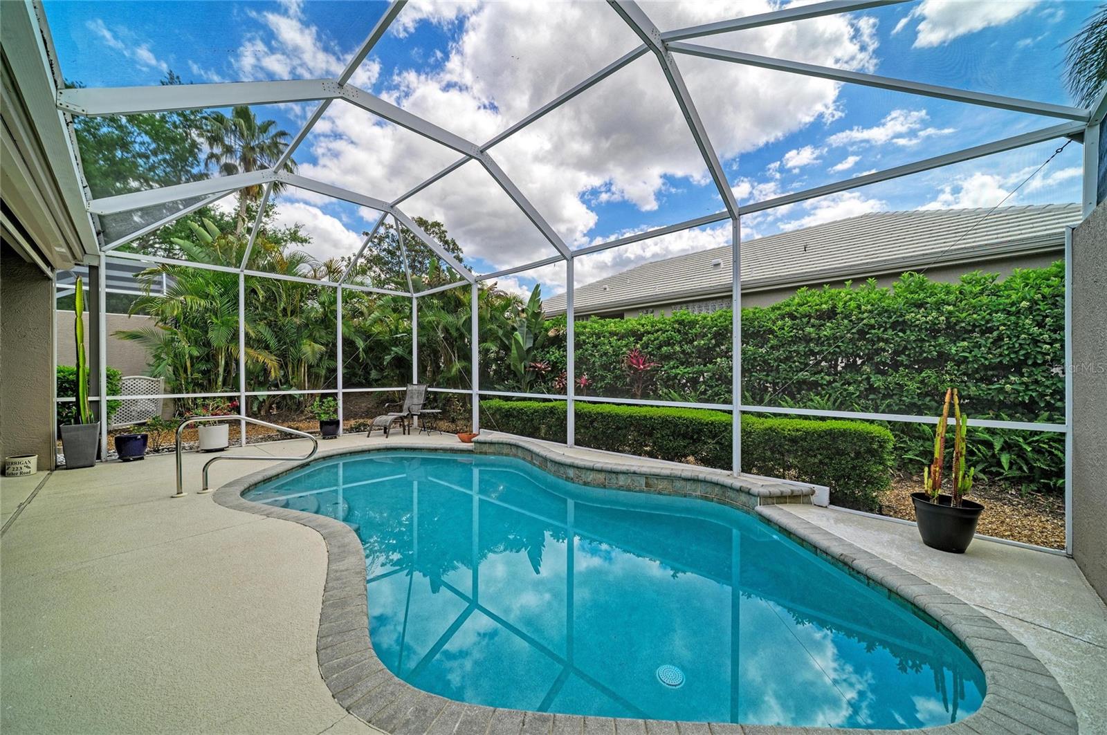 ROSEDALE - Residential