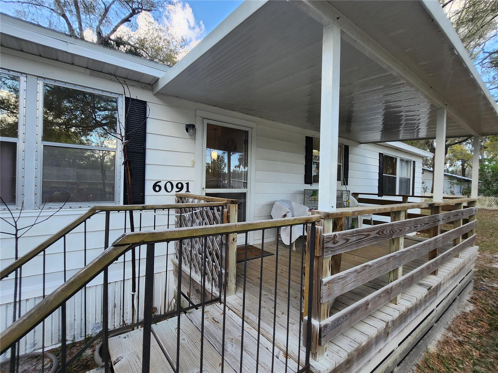 TWENTY-FOUR/THE TOWN/BELLEVIEW - Residential