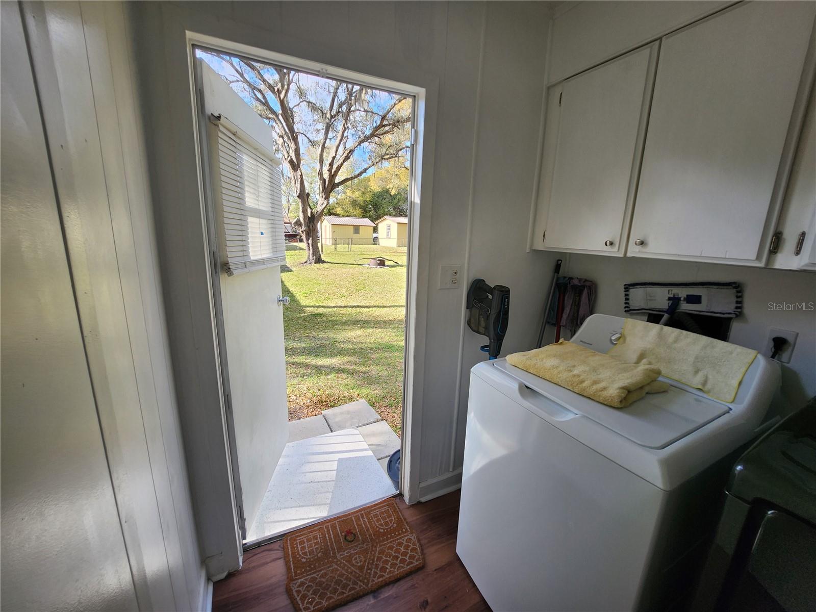 TWENTY-FOUR/THE TOWN/BELLEVIEW - Residential