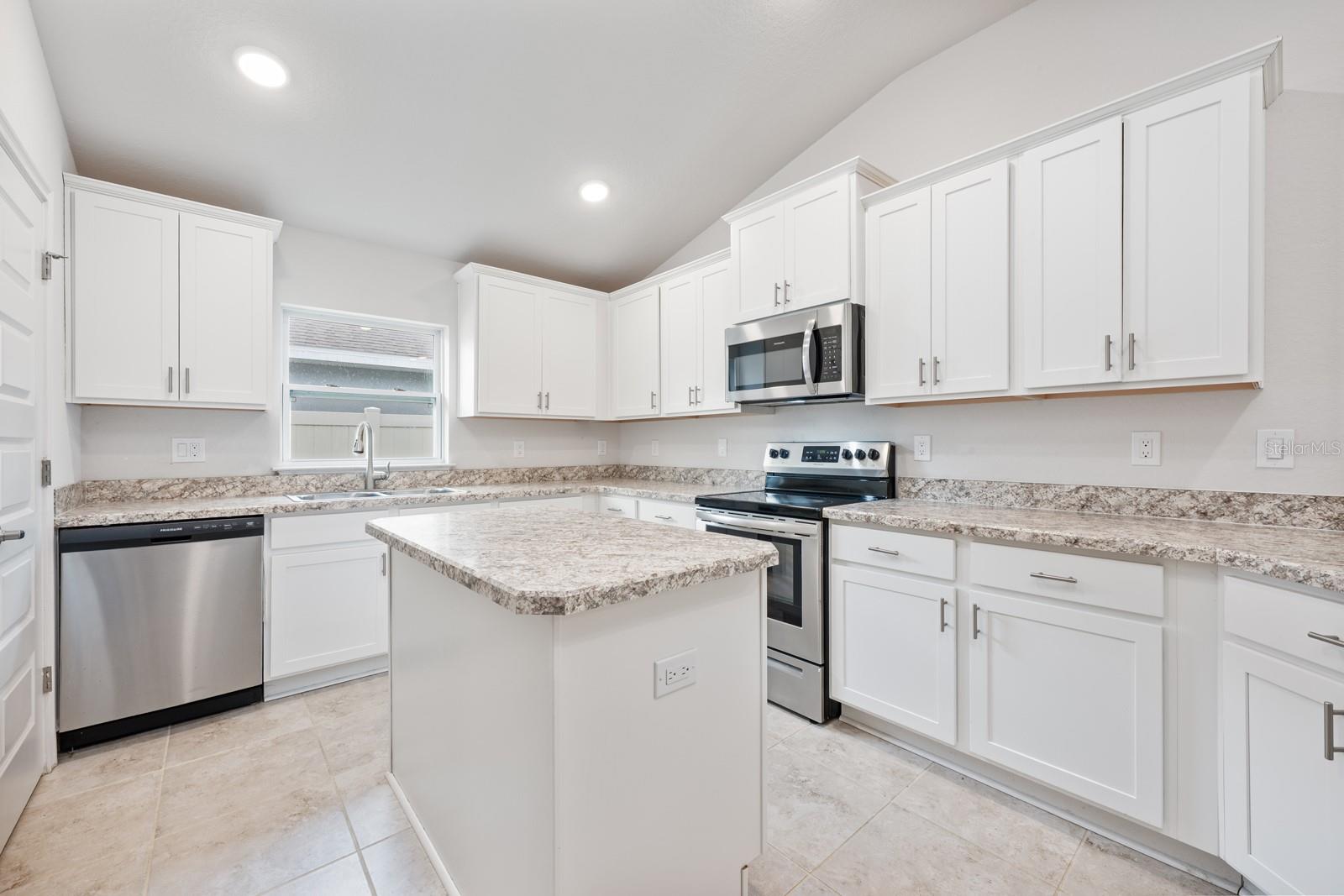 HORSE CREEK - Residential